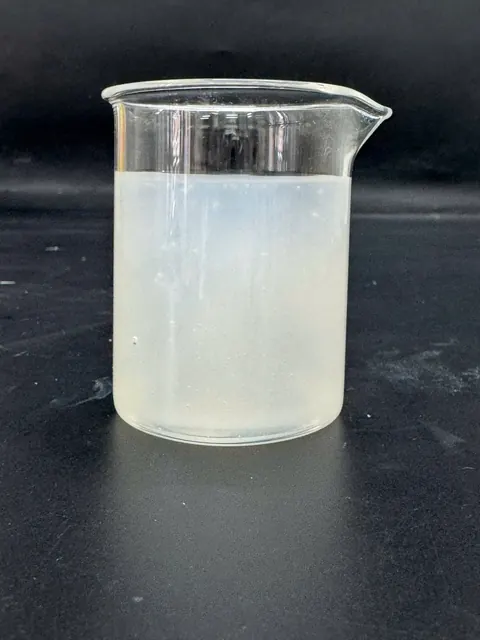 PTG-EC-12 – ảnh nguyên liệu, Nhũ EC, quy cách 1100 kg / tank ibc