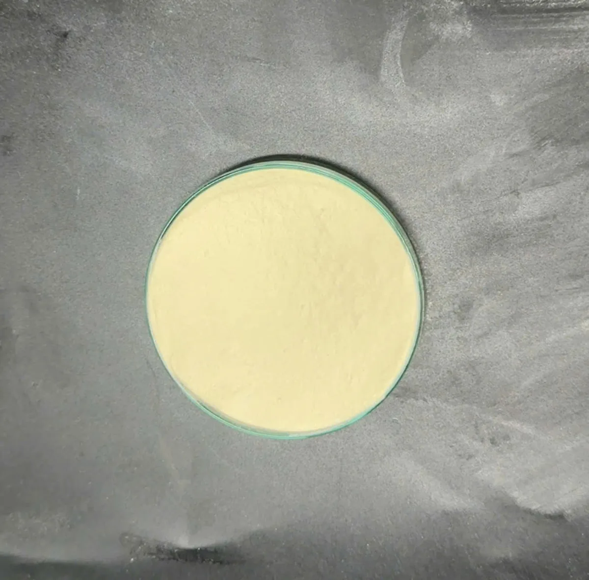 Xanthan Gum – chất tạo đặc, làm dày, ổn định trong hóa chất – ảnh nguyên liệu (bột)